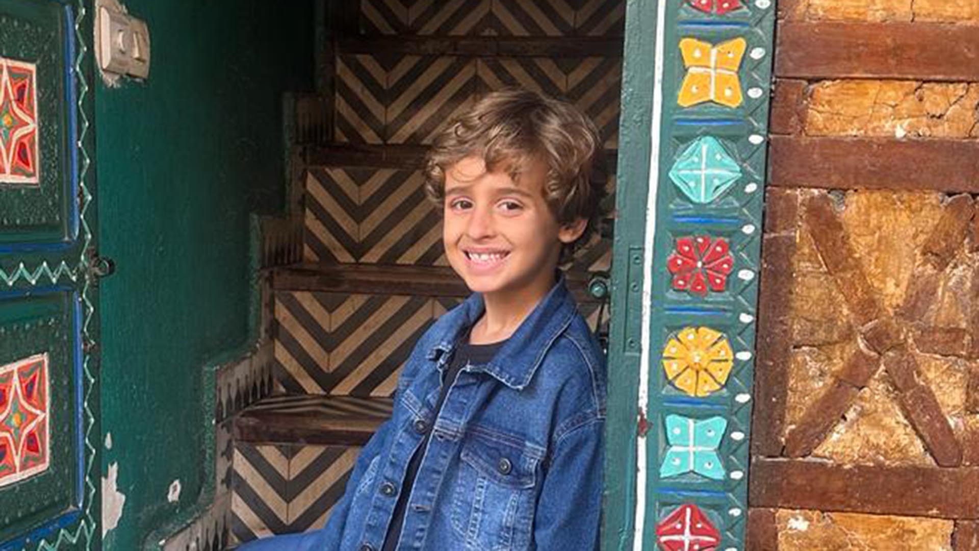 Ator mirim de ‘Travessia’ viaja para atuar em nova série da Record TV