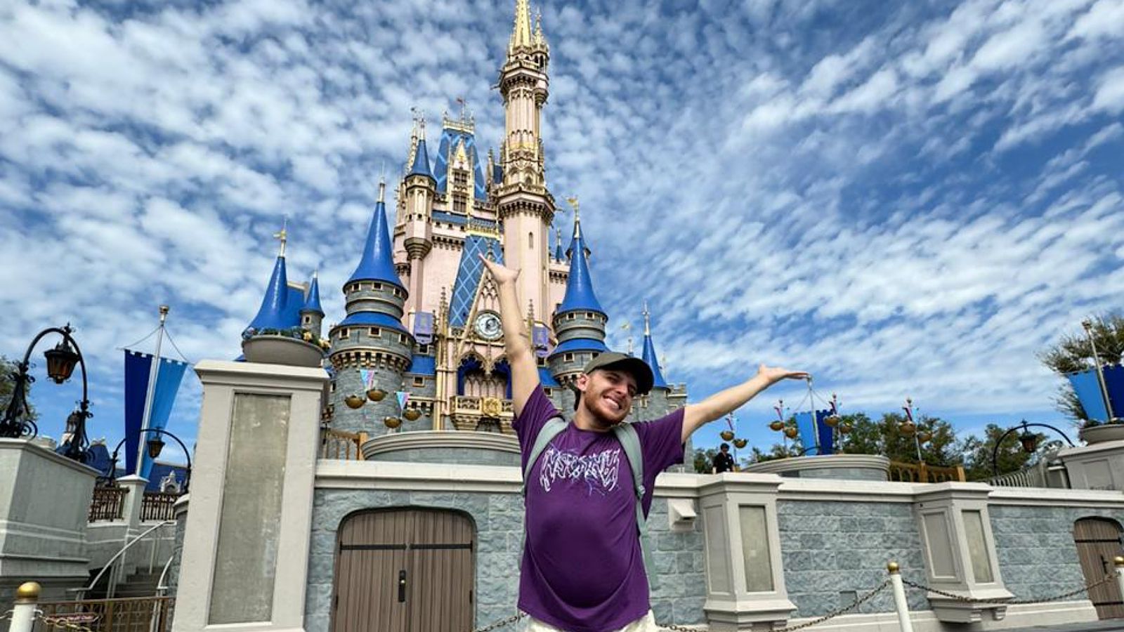 Diego Martins comemora primeira vez na Disney: ‘Dinheiro do meu trabalho’