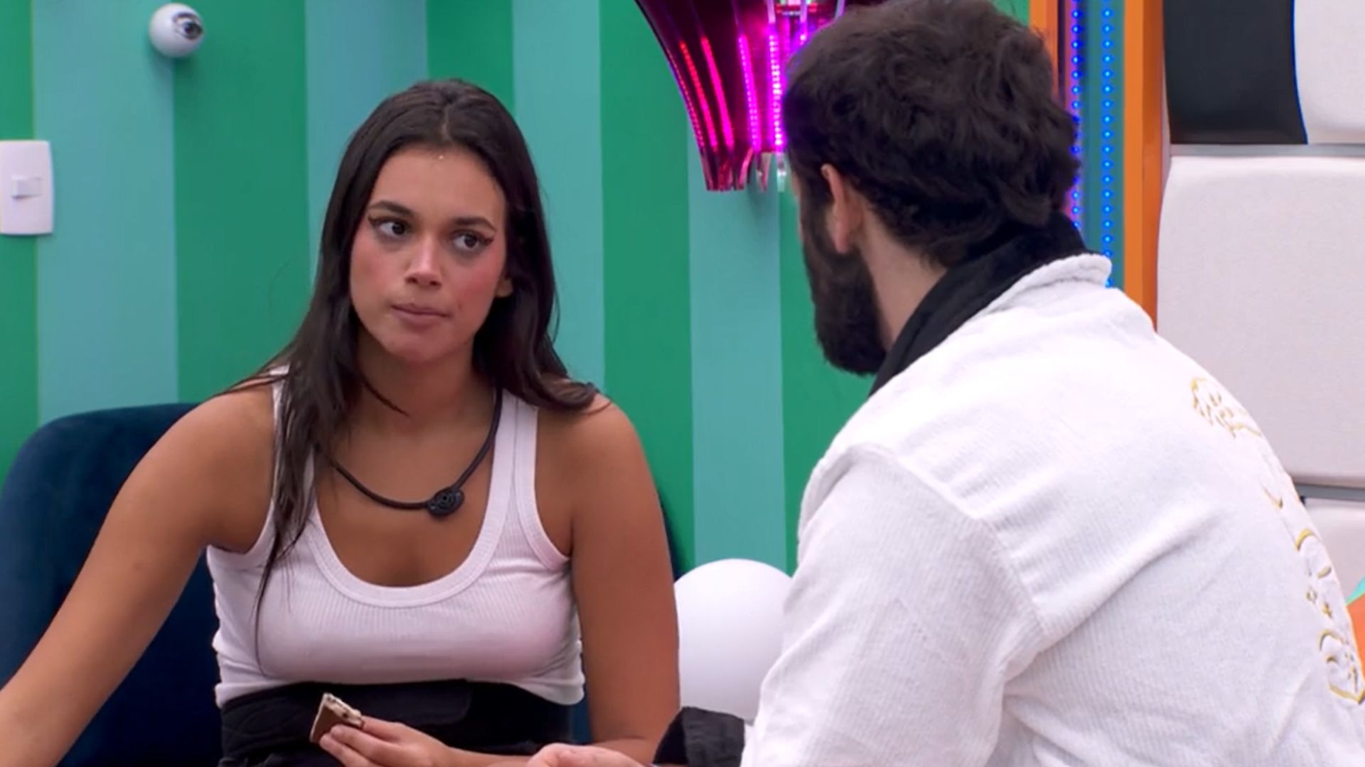 BBB 24: Alane comenta postura de Davi: ‘Perigoso conversar com ele’