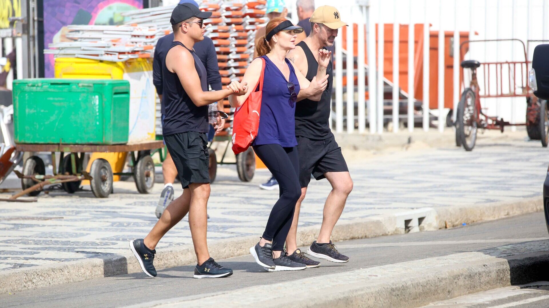 Irmã de Alexandra Richter é socorrida e levada pelos bombeiros após passar mal