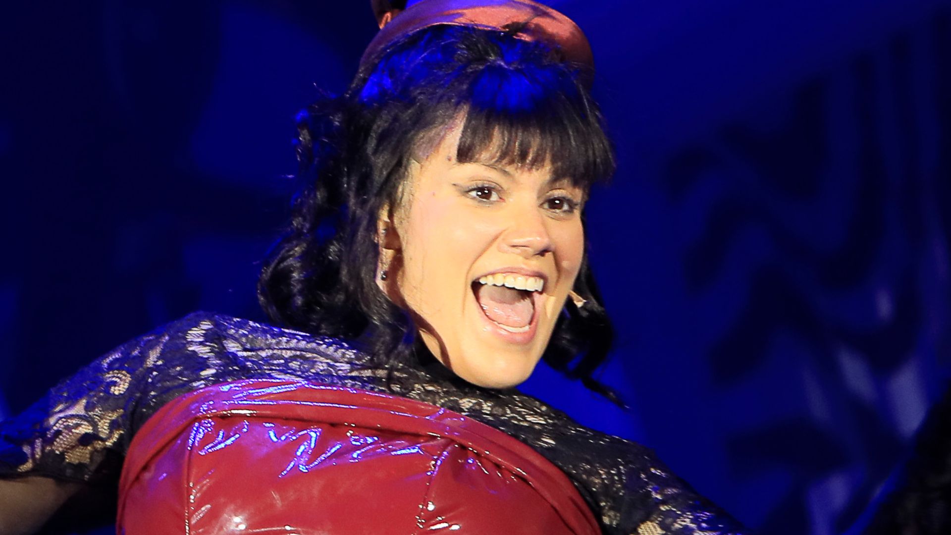 Ana Luiza Ferreira se despede de espetáculo e mira carreira musical: ‘Montanha-russa de emoções’