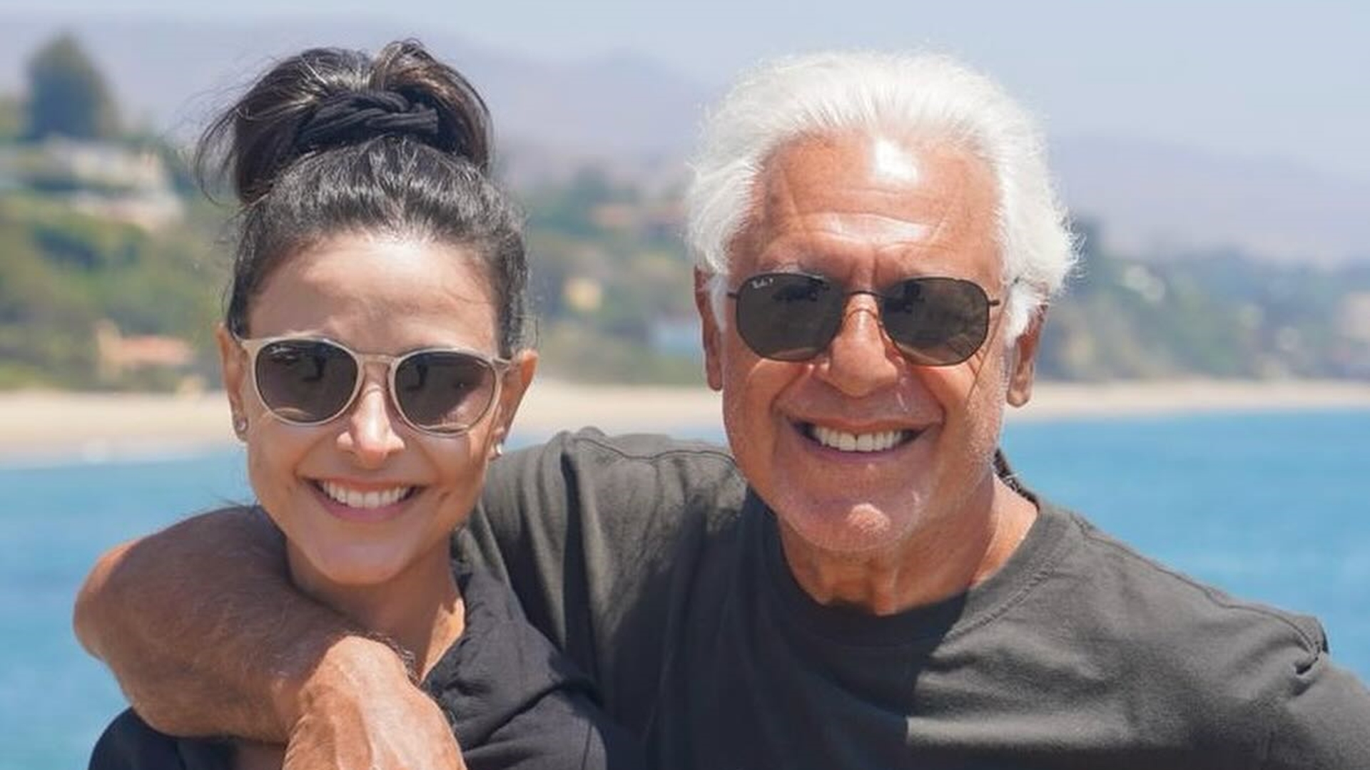 De férias, Antônio Fagundes celebra aniversário em viagem internacional com esposa