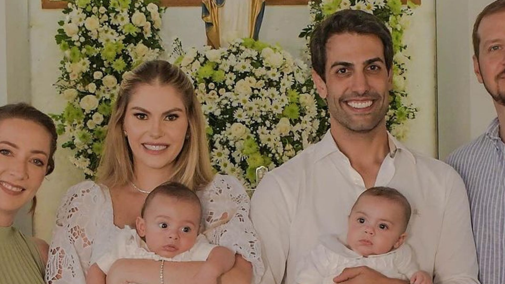 Bárbara Evans explica ausência de suas irmãs em batizado dos filhos