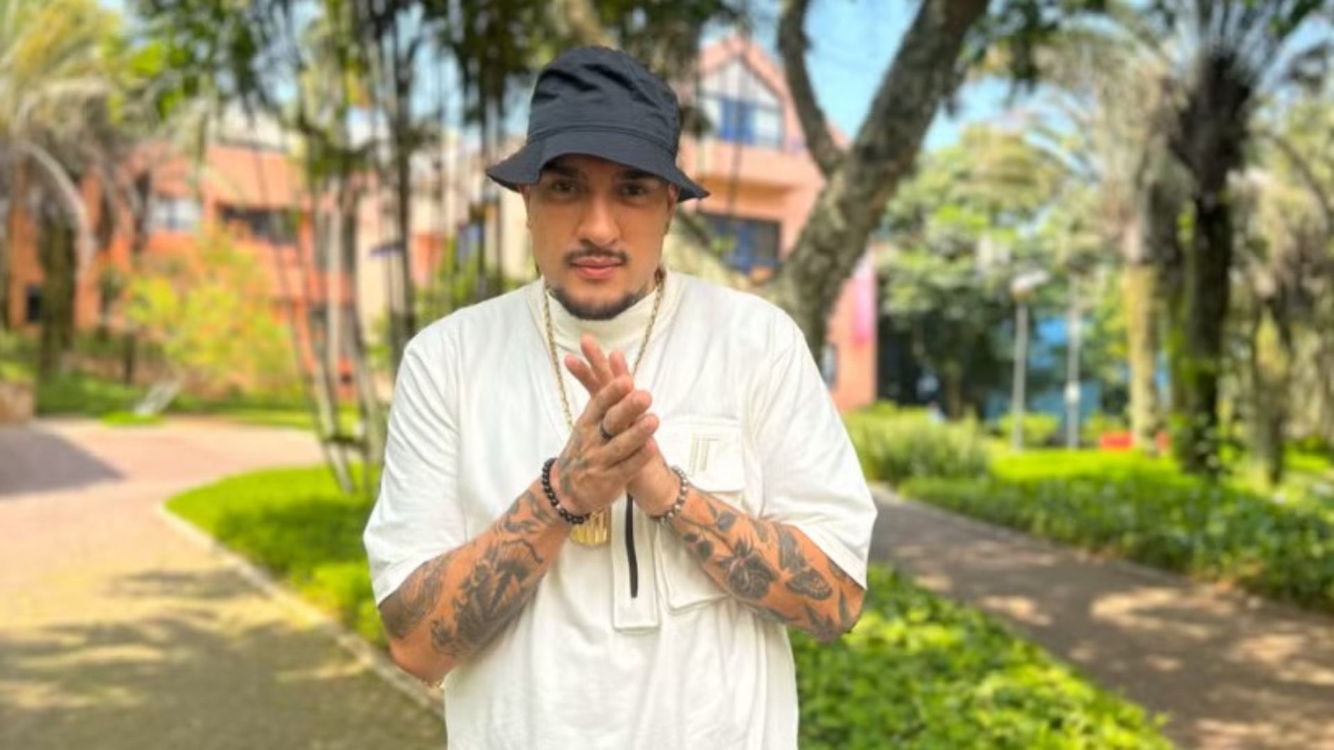 BBB 24: MC Bin Laden surpreende ao revelar crush em sisters rivais