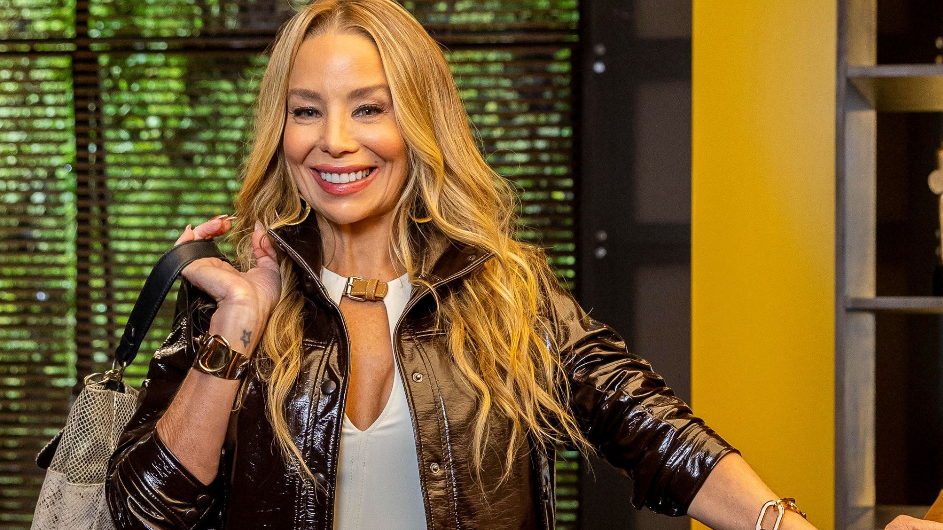 Danielle Winits fala da volta às novelas após oito anos: “Muita saudade”