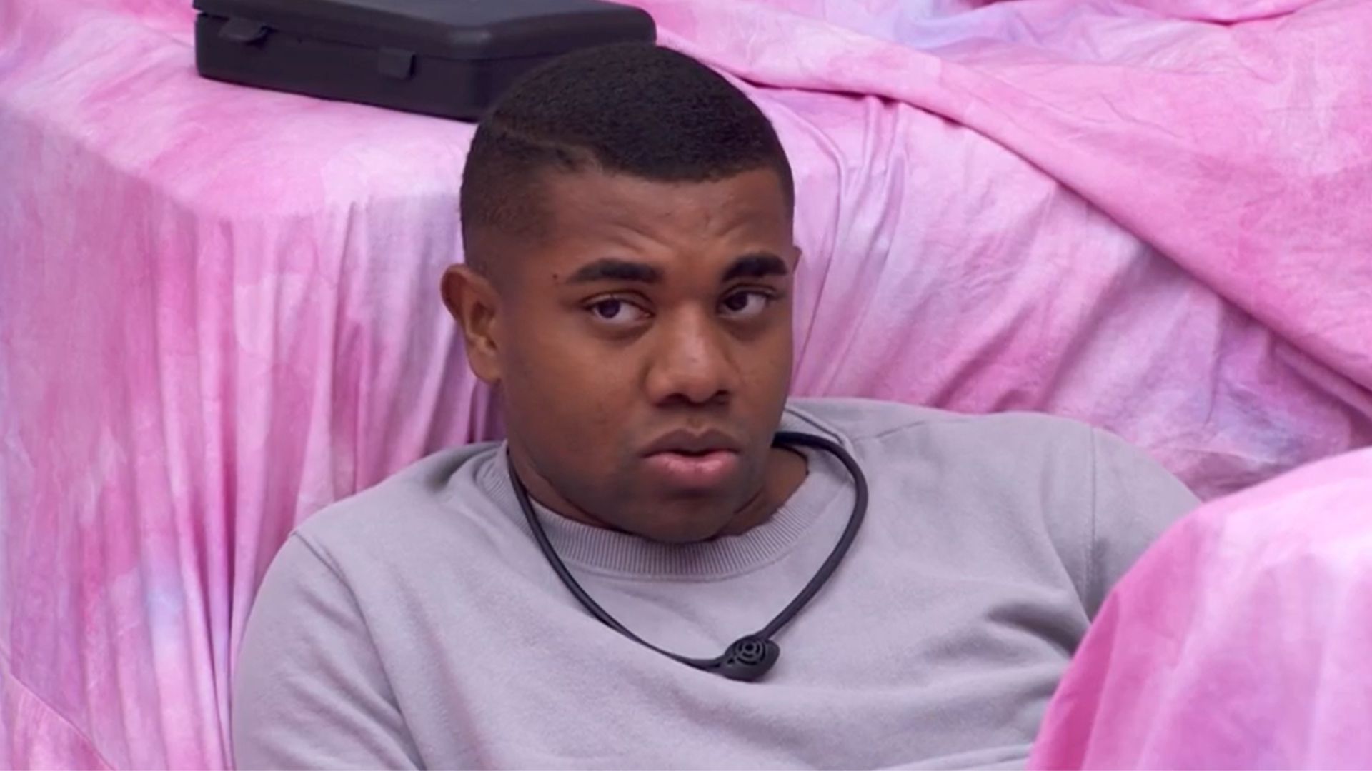 BBB 24: Davi critica comportamento de brother: ‘Acha que está me enganando’