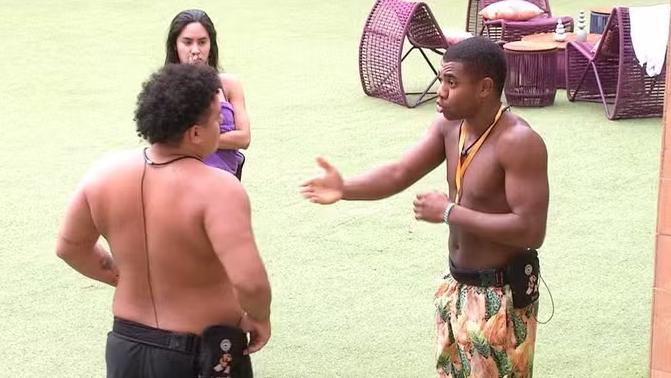 BBB24: Davi questiona opinião de Lucas Henrique: ‘Você cria situações’