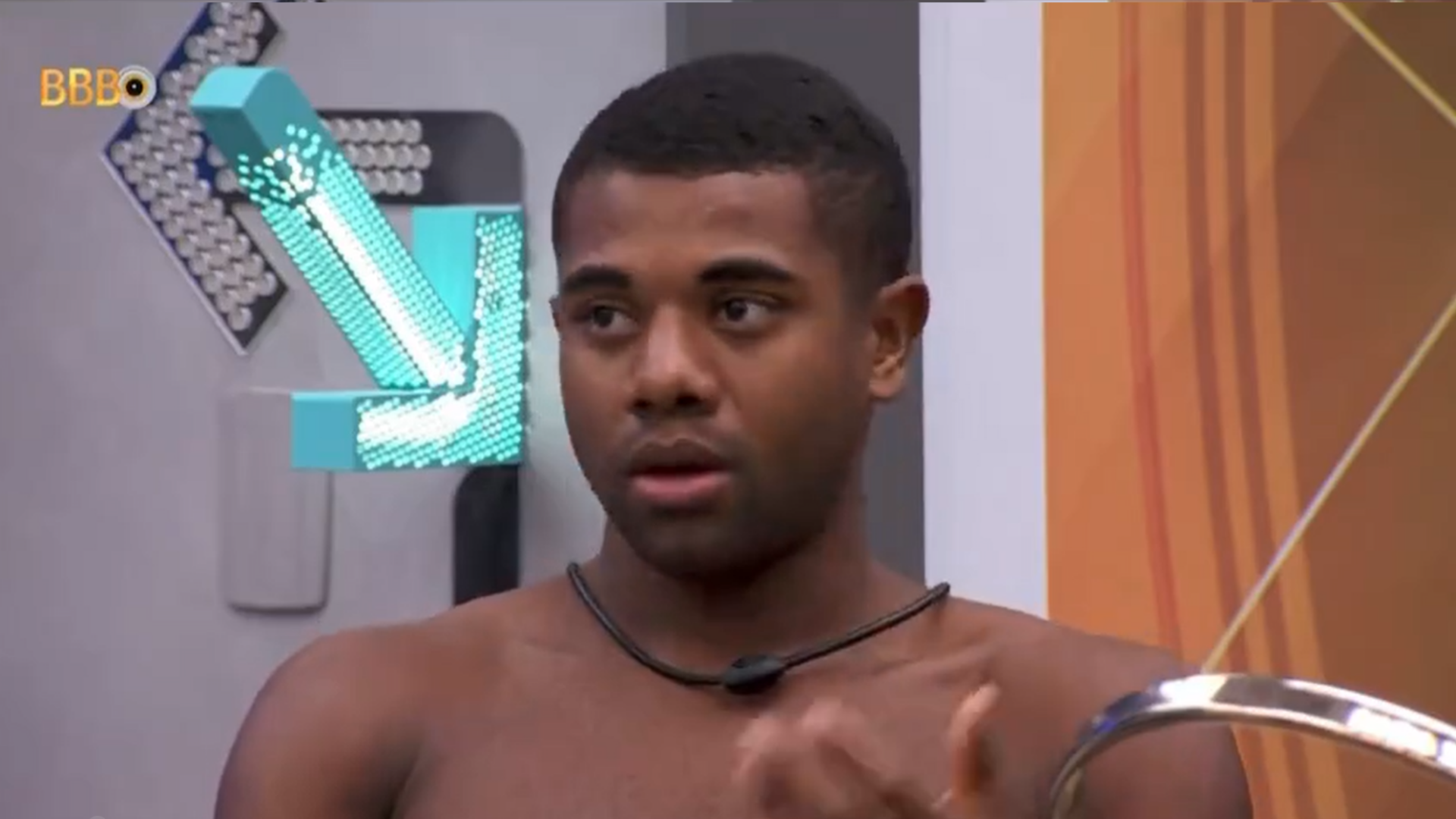 BBB 24: Davi revela ter presenciado agressão da mãe: “Me senti impotente”