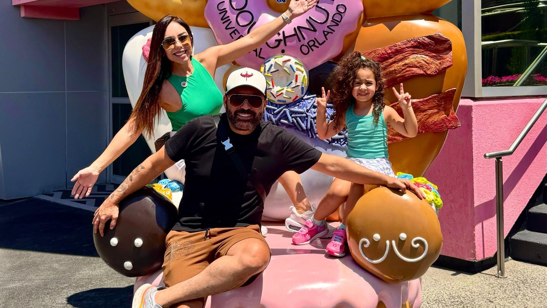 Dupla de Hudson, Edson curte passeio em Orlando ao lado da família