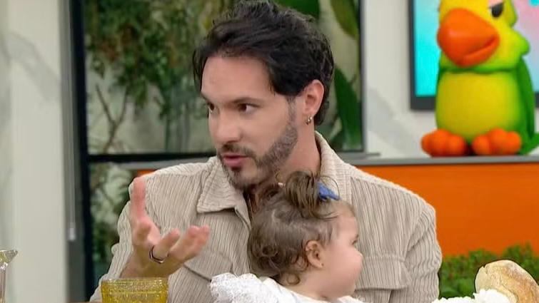 Após anunciar segundo filho, Eliezer conta que já planejam o terceiro