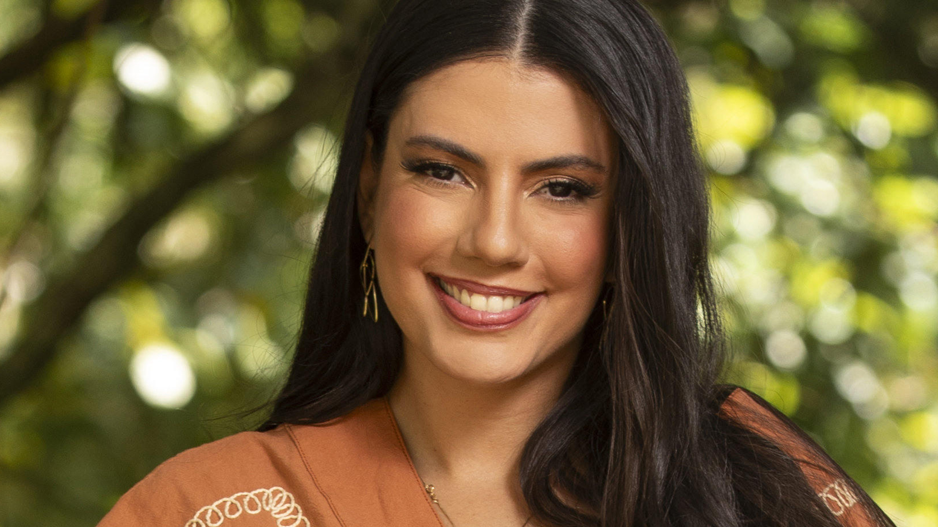 Ex-BBB Fernanda revela como decidiu se converter para a igreja evangélica