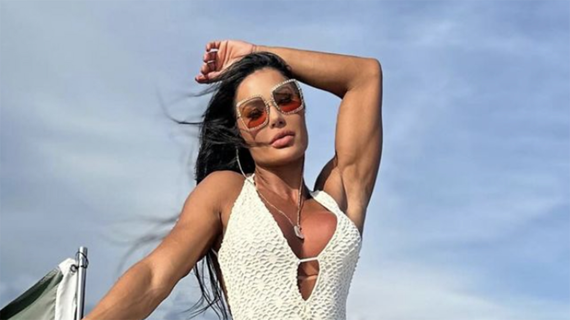 Gracyanne Barbosa diz que não sabia do dia da mudança de Belo