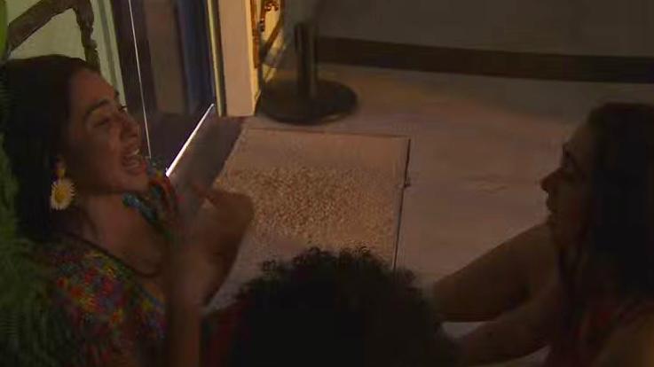 BBB 24: Isabelle desabafa e diz que se sente sozinha dentro do reality