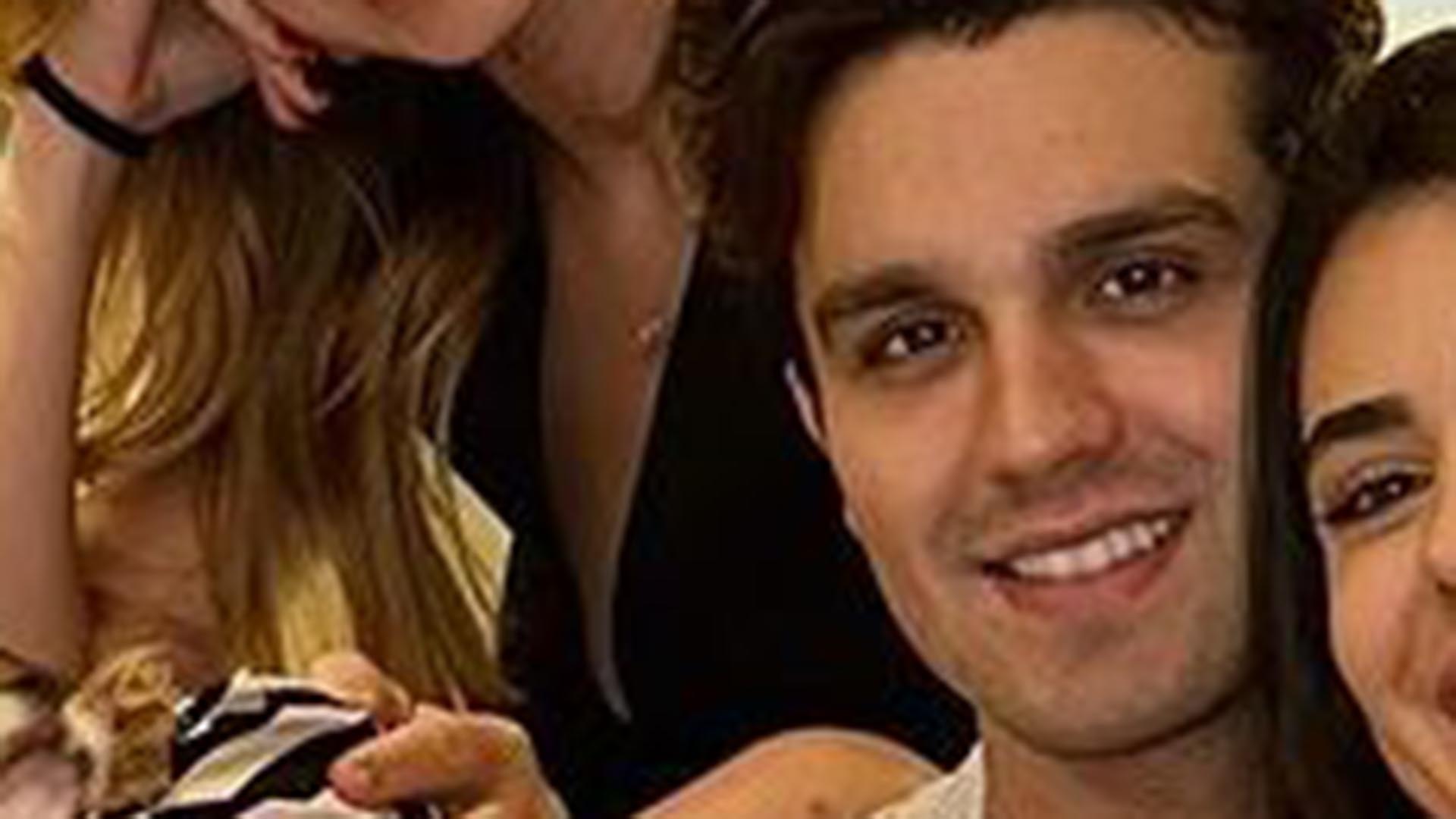 Luan Santana surge agarradinho com a namorada, Jade Magalhães