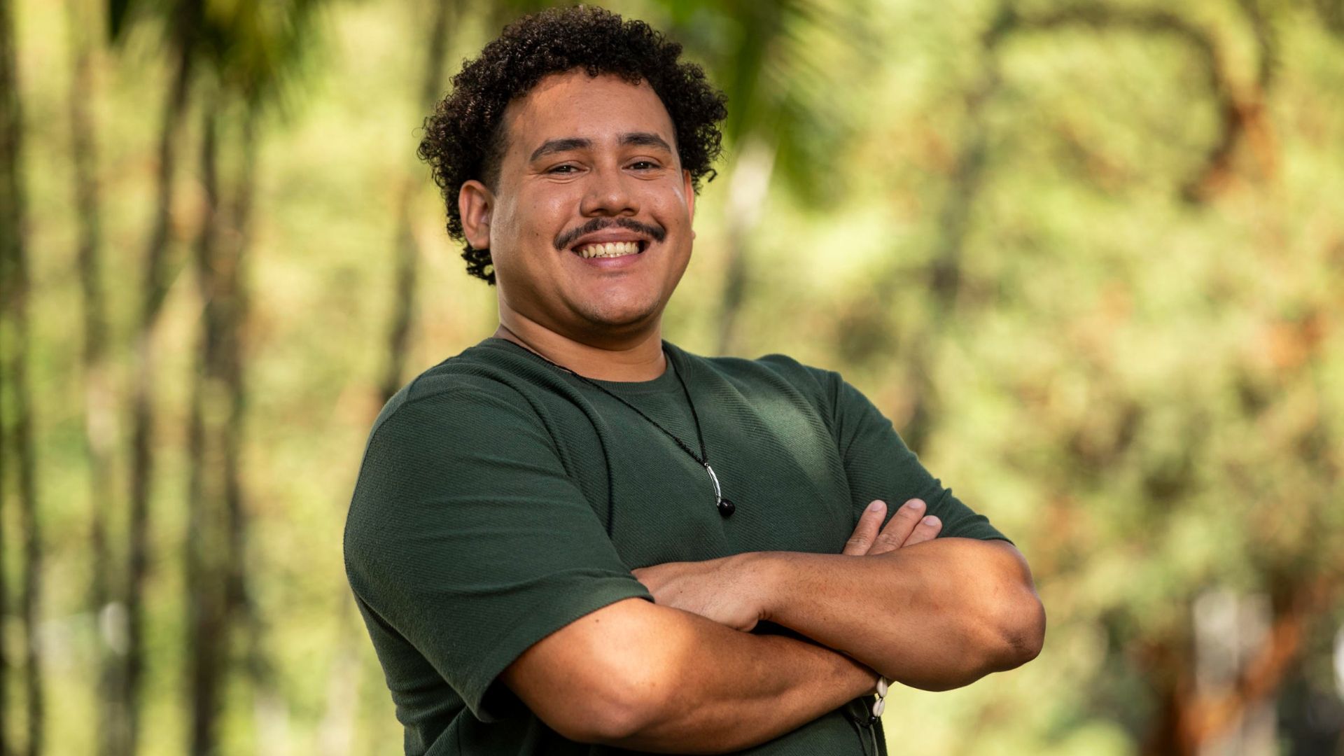 Equipe de Lucas Henrique causa em restaurante para descobrir quem o flagrou