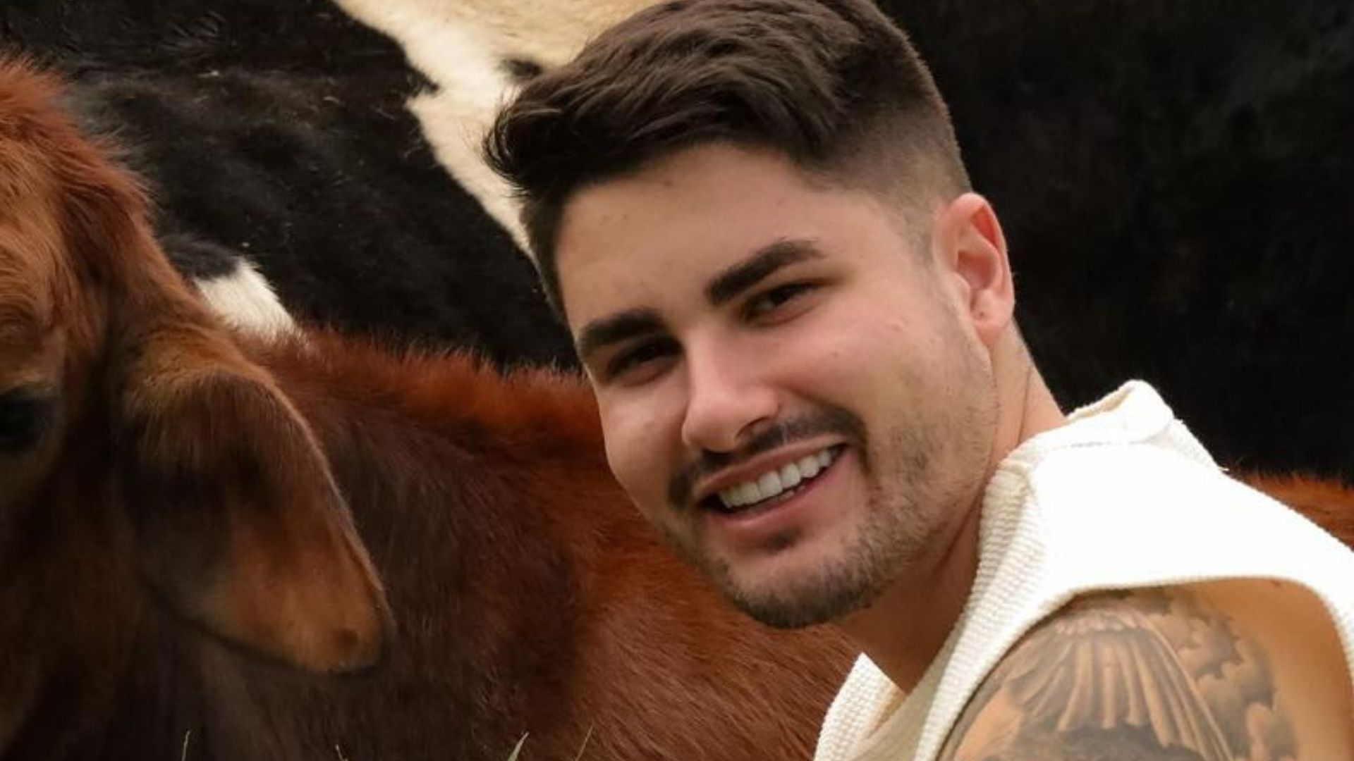 Além de Lucas Souza, confira outros famosos que já se assumiram bissexuais