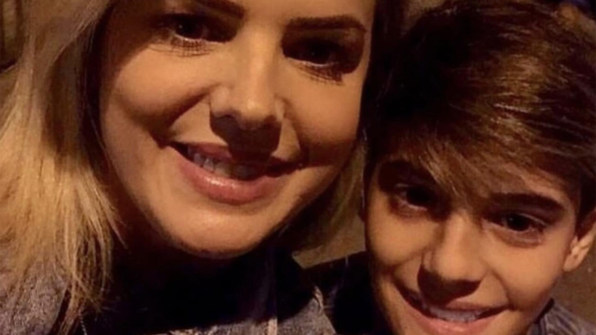 Filho de Fábio Jr faz homenagem para a mãe em meio a rumores