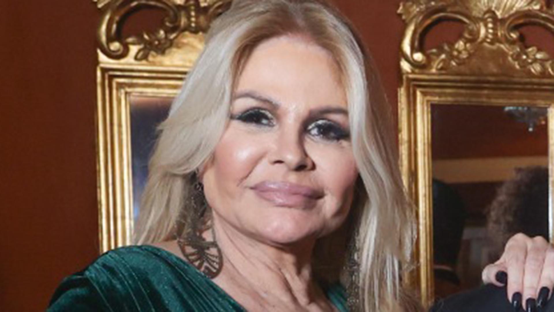 Monique Evans revela ansiedade para o casamento: ‘Primeira vez’