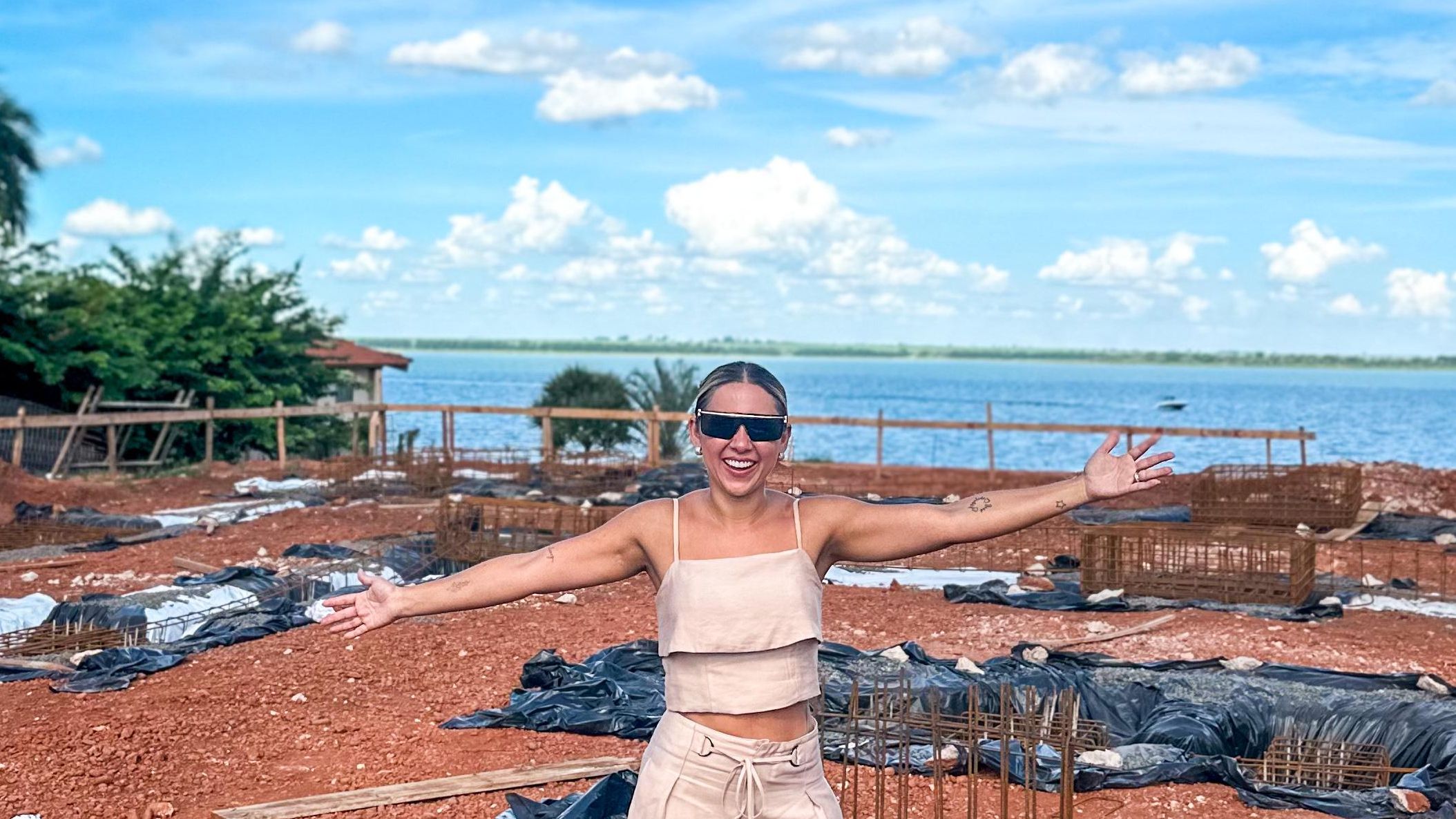 Esposa de Zé Neto, Natália Toscano conta perrengue na obra do rancho: ‘Quebra-cabeça’