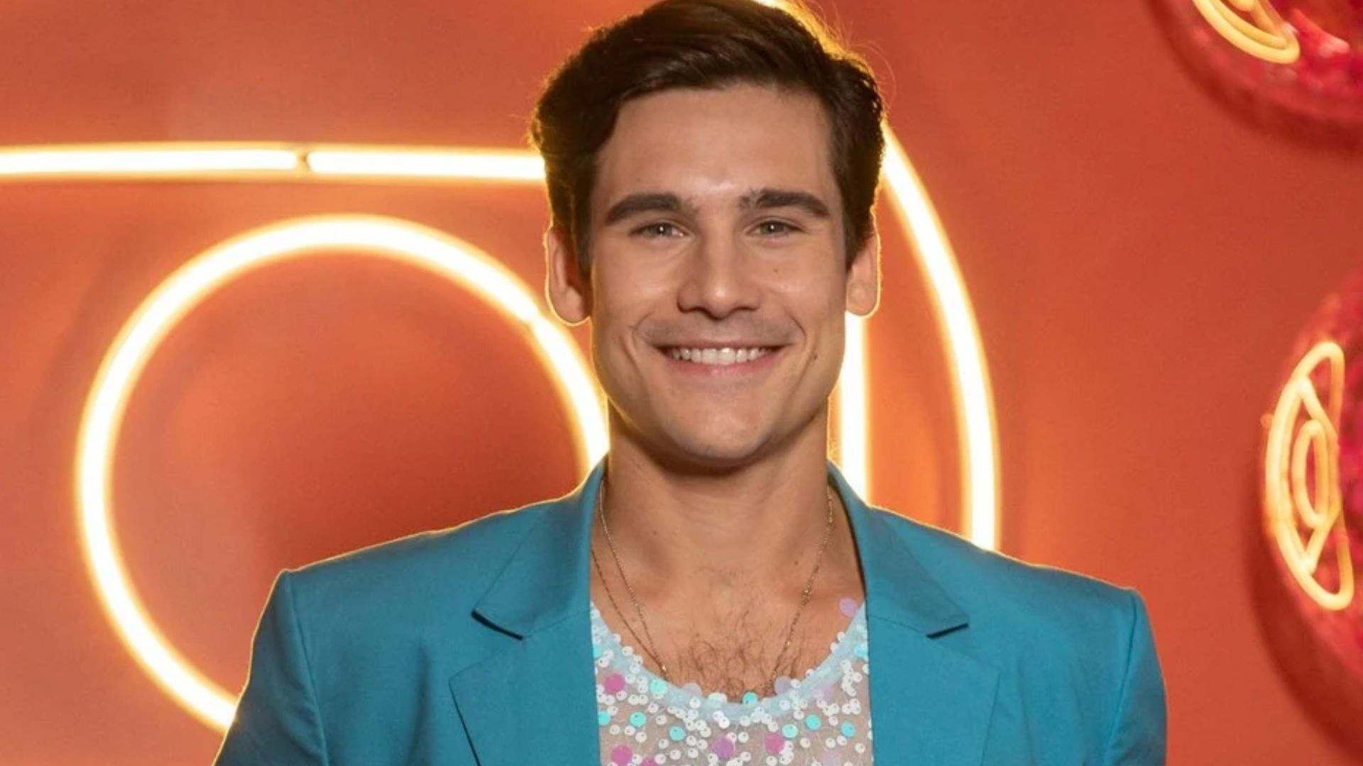 Nicolas Prattes será protagonista em ‘Mania de Você’, próxima novela das nove