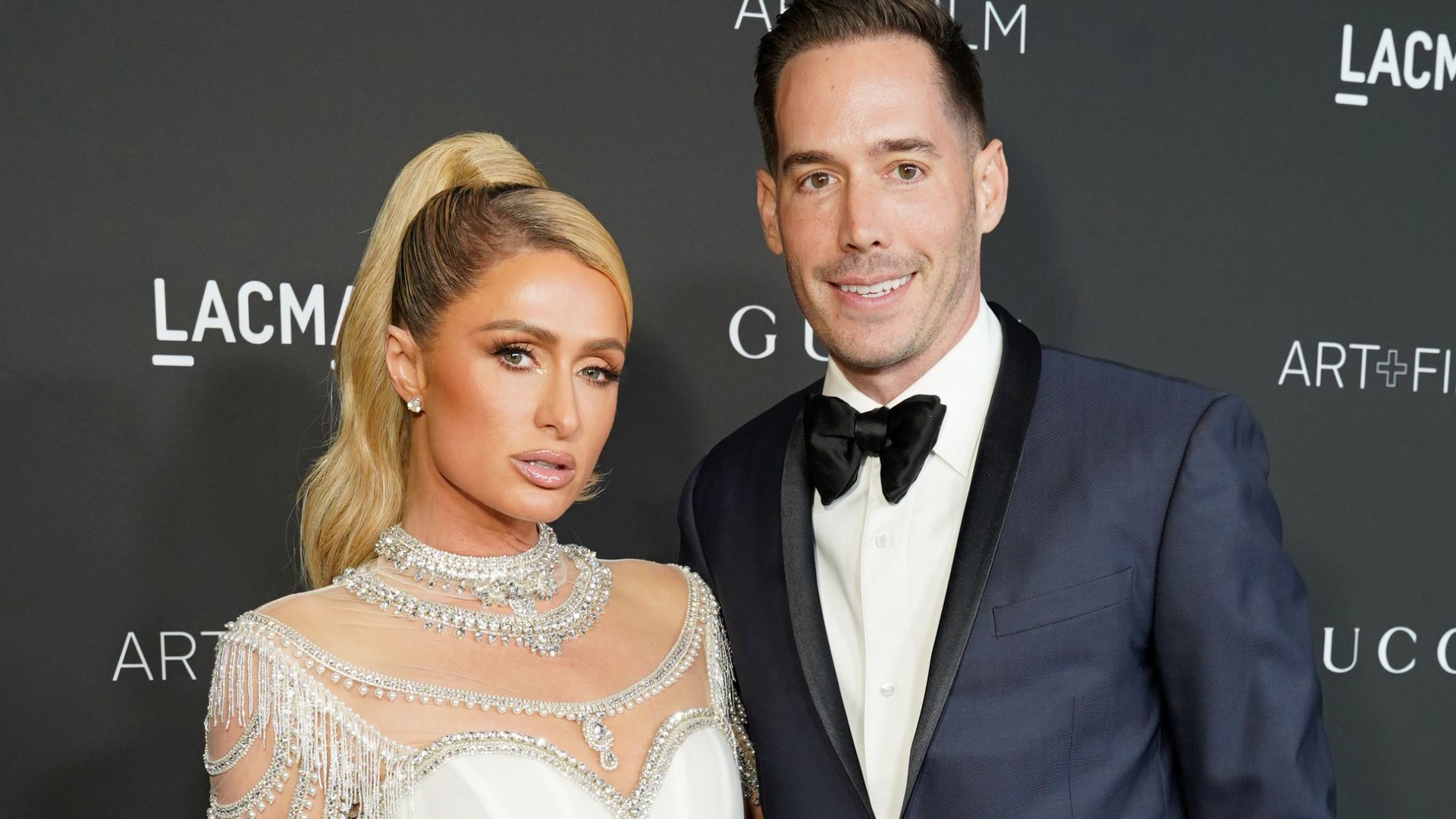 Paris Hilton conta motivo de não mostrar sua filha com Carter Reum