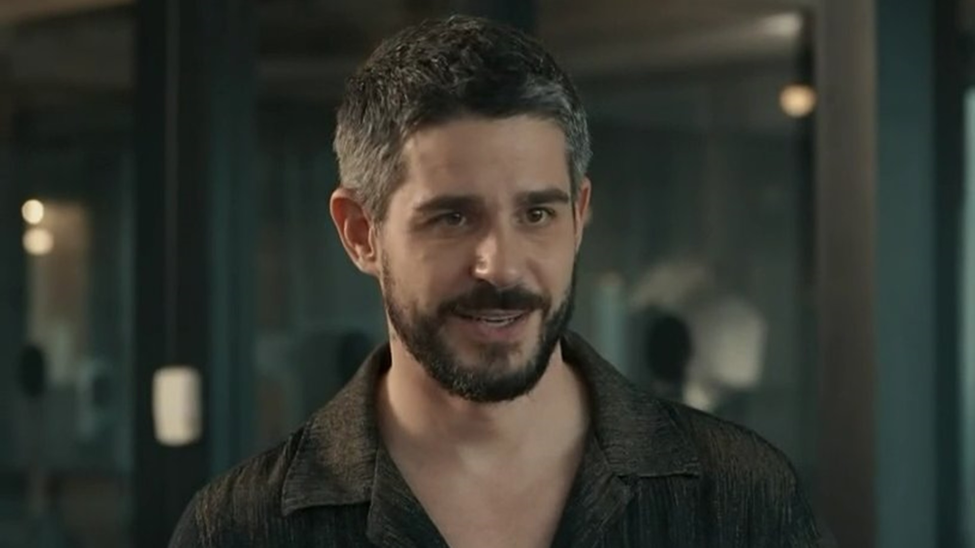 Pedro Neschling revela que pediu personagem deficiente em Renascer: ‘Desmistificar’