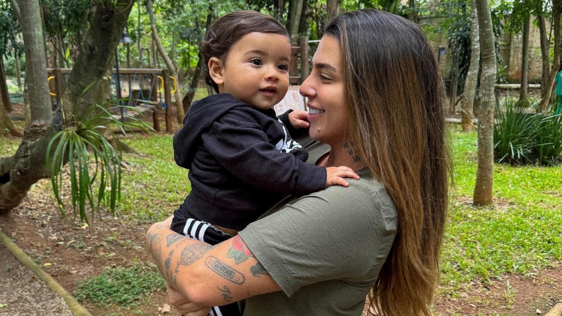 Petra Mattar se derrete ao comemorar aniversário do filho: “Viciada em você”