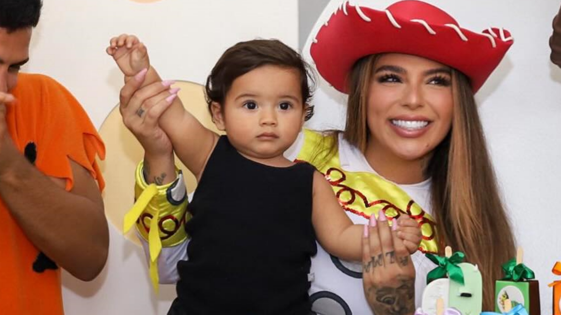 Petra Mattar mostra os detalhes da festa de aniversário de 1 ano do filho