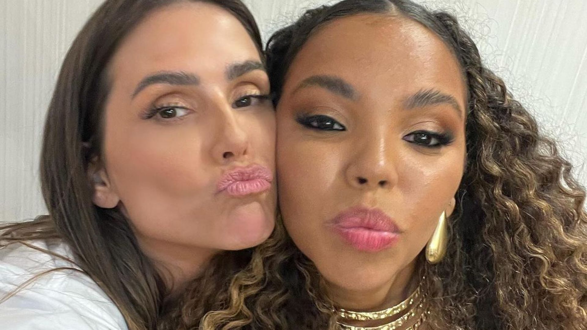 Fora do BBB 24, Pitel é tietada por Deborah Secco: “Lindeza”