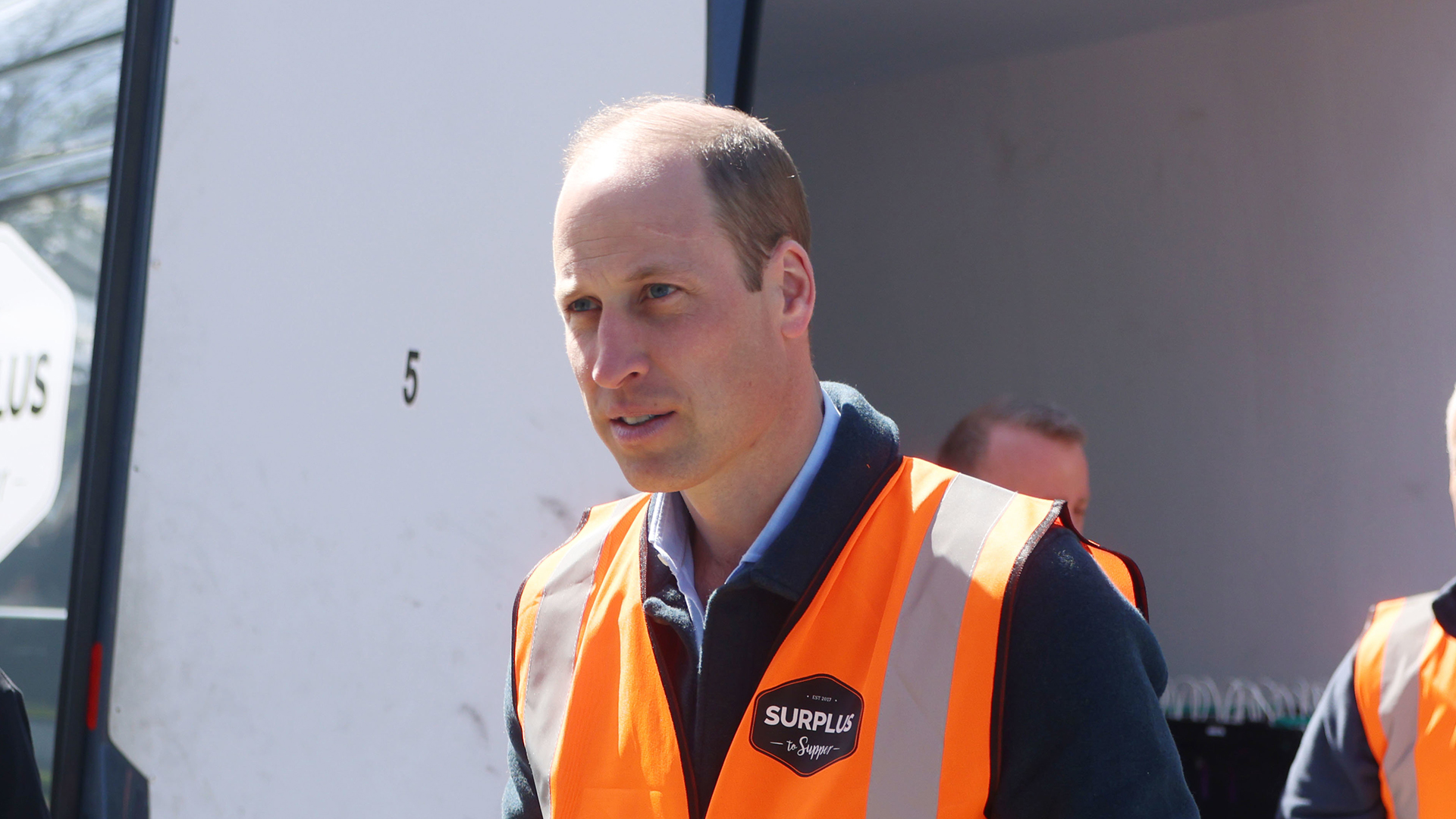 Príncipe William volta ao trabalho quase um mês após Kate revelar o câncer