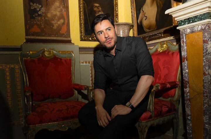 Ricardo Tozzi oferece ‘tardezinhas’ musicais em restaurante de luxo em São Paulo