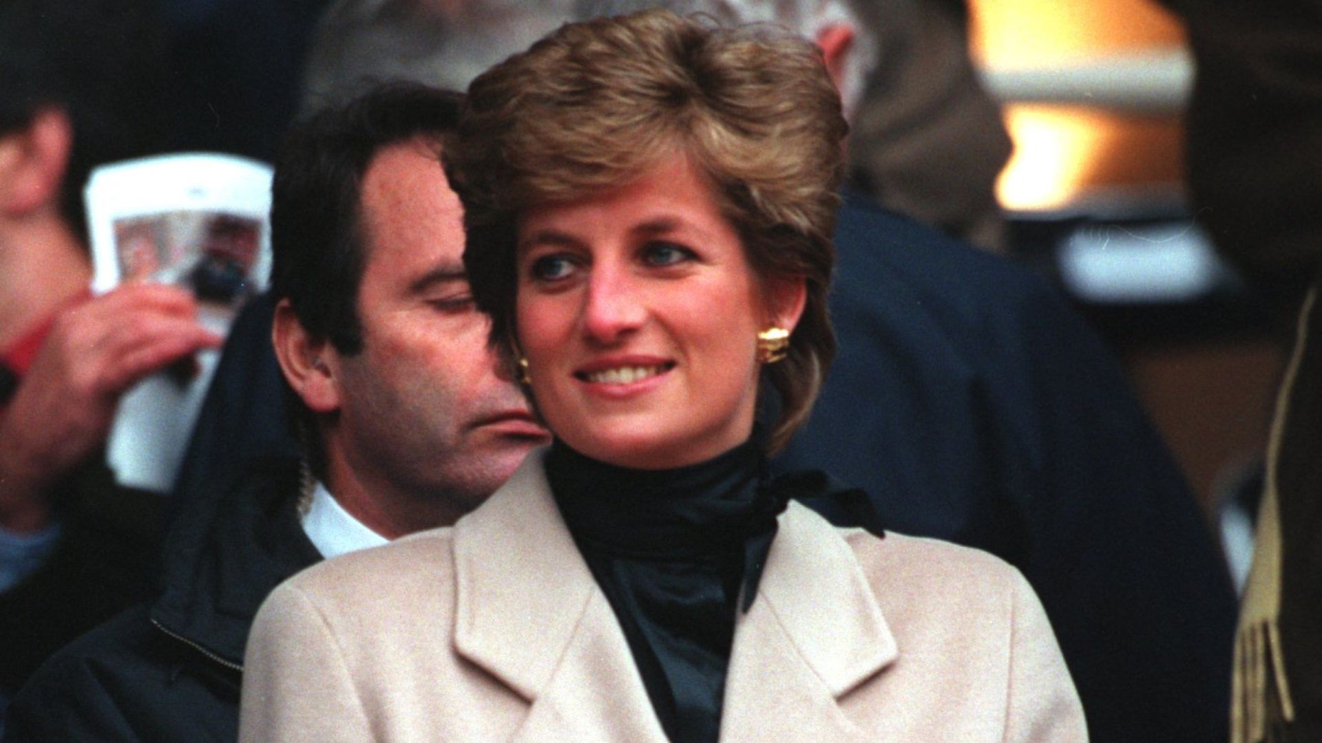 Roupas da princesa Diana serão leiloadas em evento beneficente