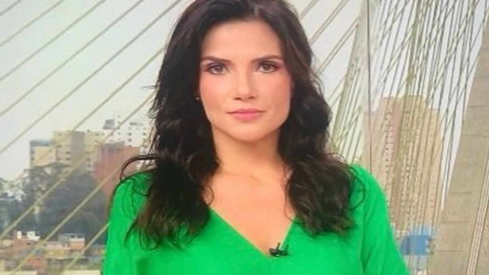 Sabina Simonato se ausenta no jornal após perder familiar: ‘Chorando’