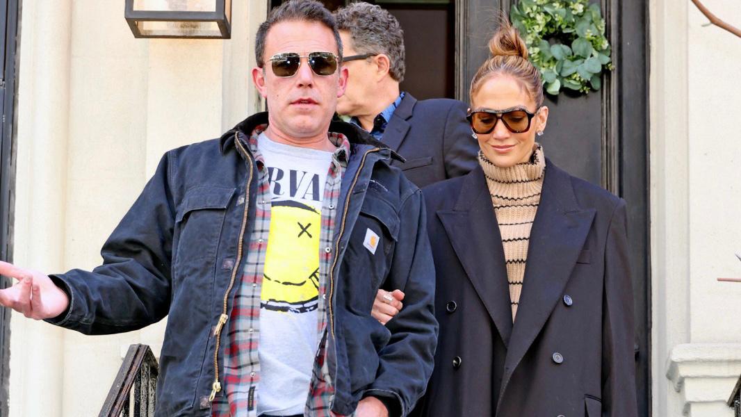 Jennifer Lopez e Ben Affleck estão morando separados afirma fonte