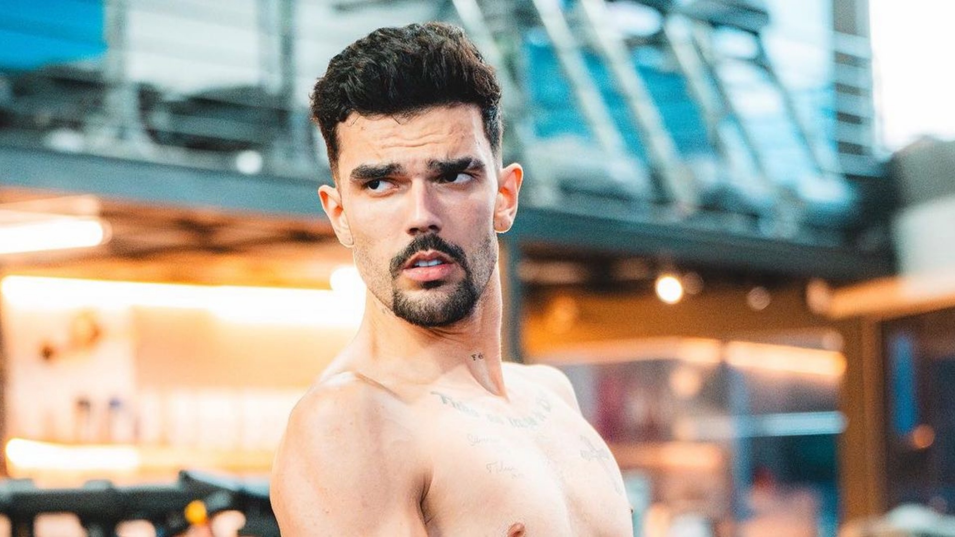 Luan Pereira surpreende com revelação sobre vida íntima: “Fiz propósito”