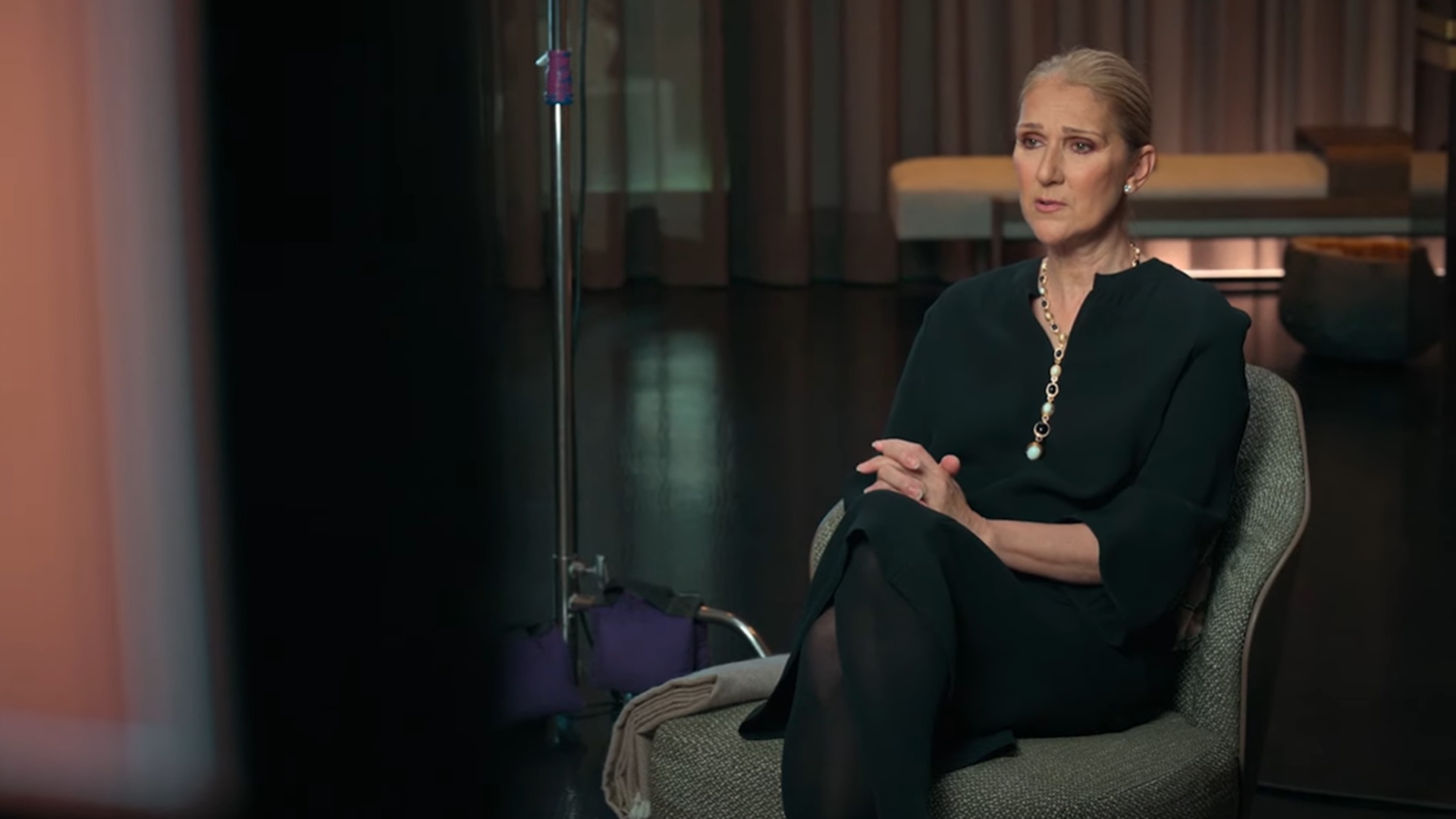 Jornalista diz que Celine Dion quase morreu por doença rara: “Terrível”