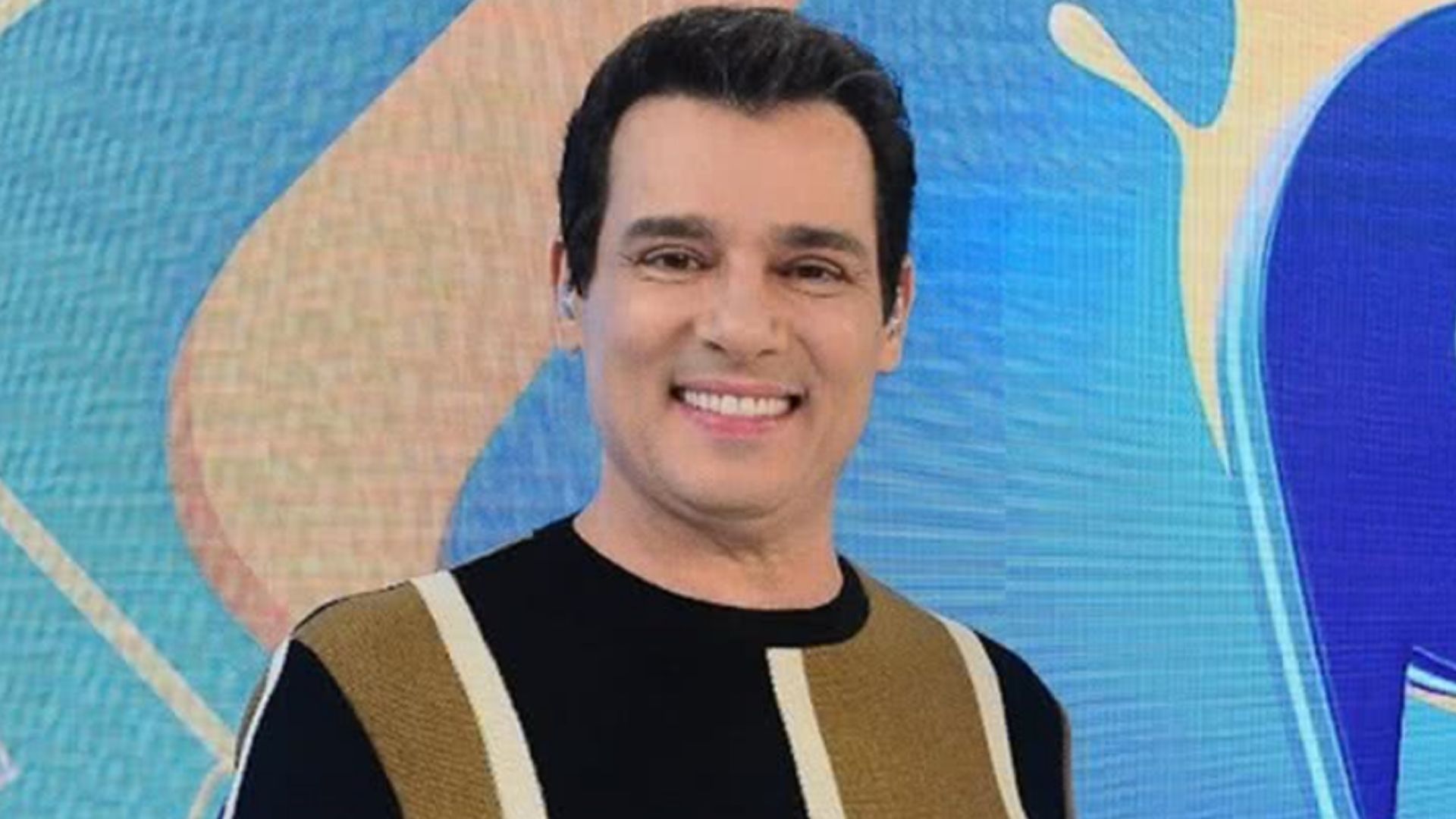 Celso Portiolli pode comandar programa com 7 horas de duração, diz site