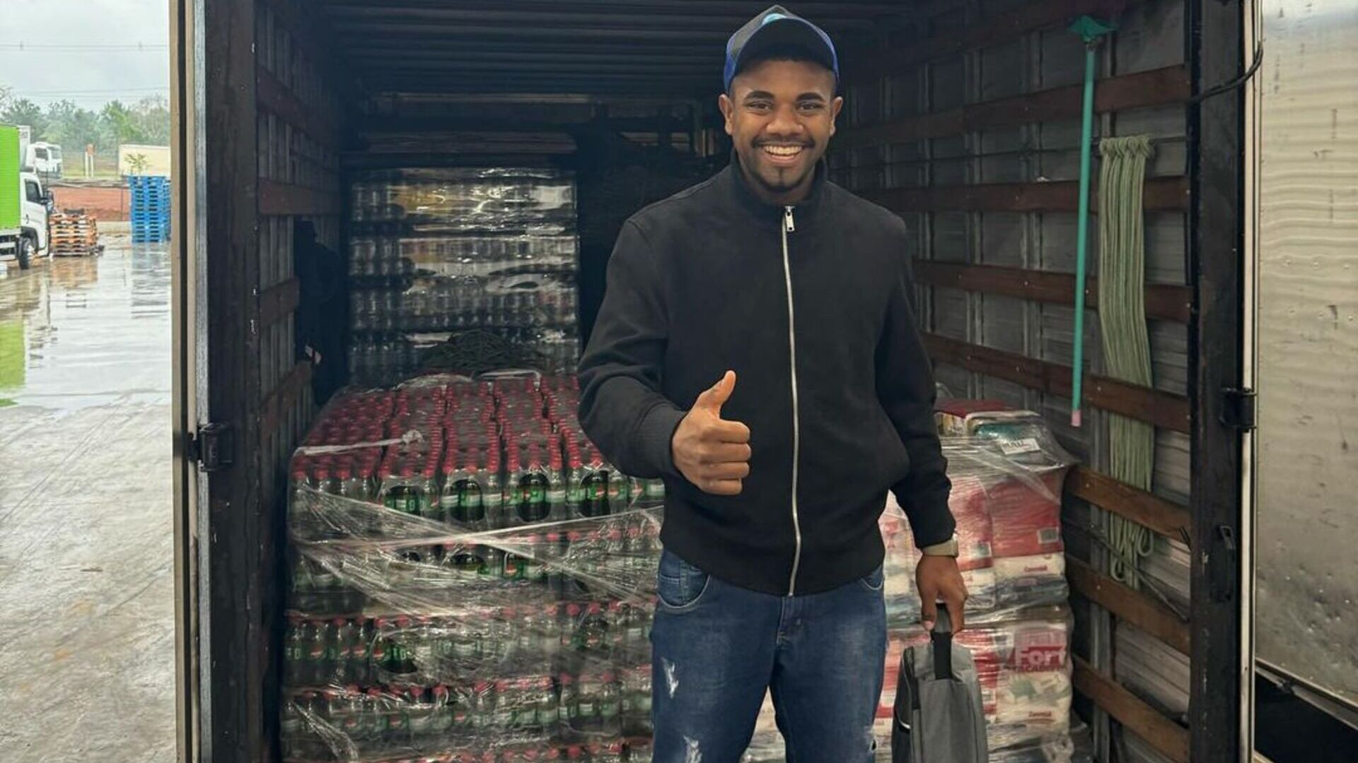 Davi acertou ou errou ao divulgar doações para o RS? Vote na enquete