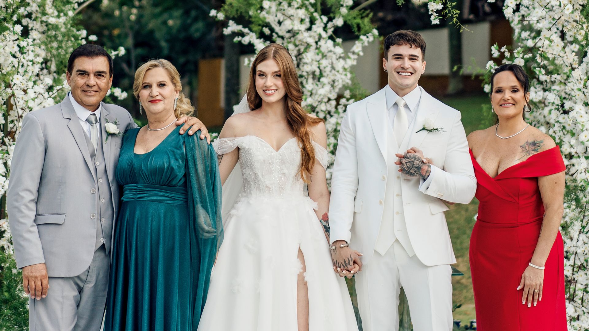 Flávia e Alex Mapeli planejam futuro após casamento: ‘Continuar se amando’