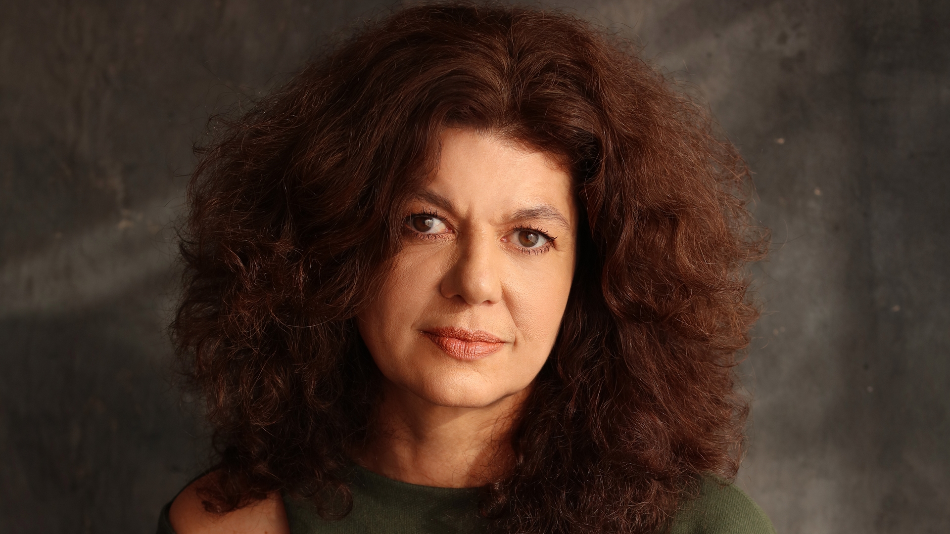 Gilda Nomacce desabafa sobre desafios da profissão: ‘Quero o mesmo tratamento’