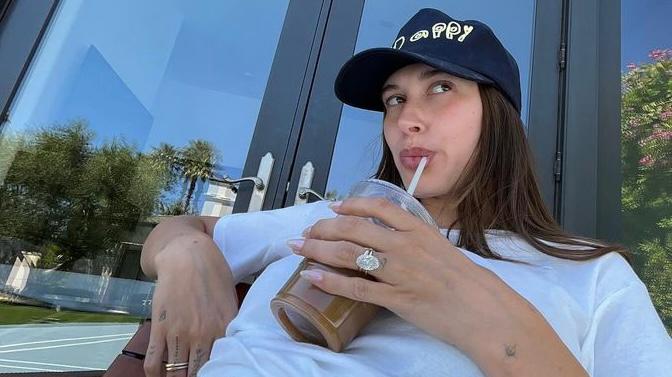 Hailey Bieber revela comida diferentona que virou seu desejo de grávida