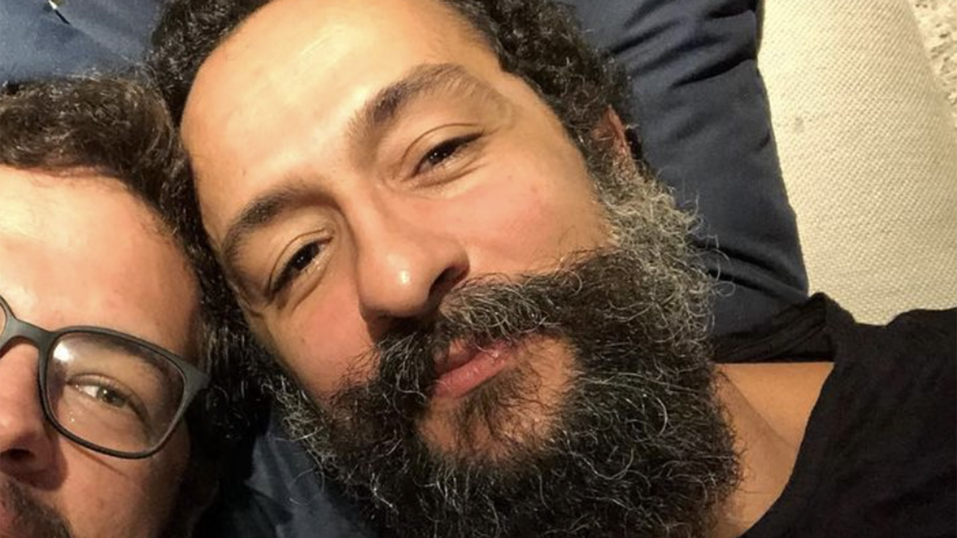 Quem é o marido de Irandhir Santos, o Tião de Renascer?
