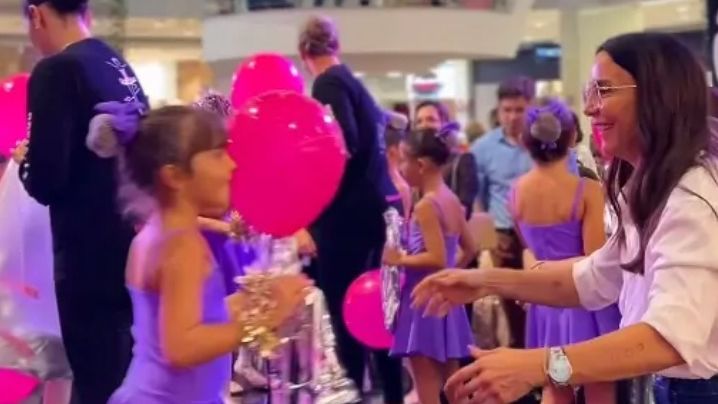 Atitude de Ivete Sangalo em shopping levanta discussão importante para especialista; confira