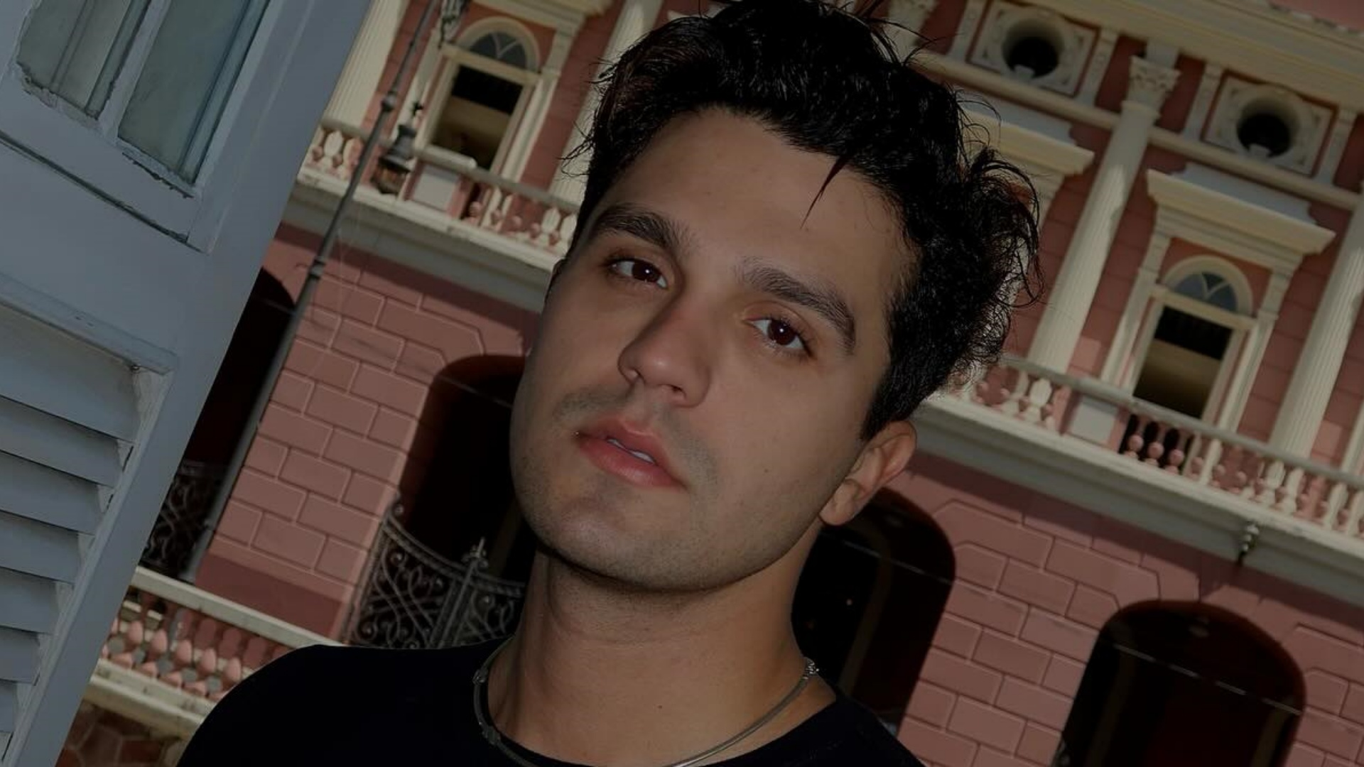 Luan Santana anuncia doações para o RS: “Corrente de solidariedade”