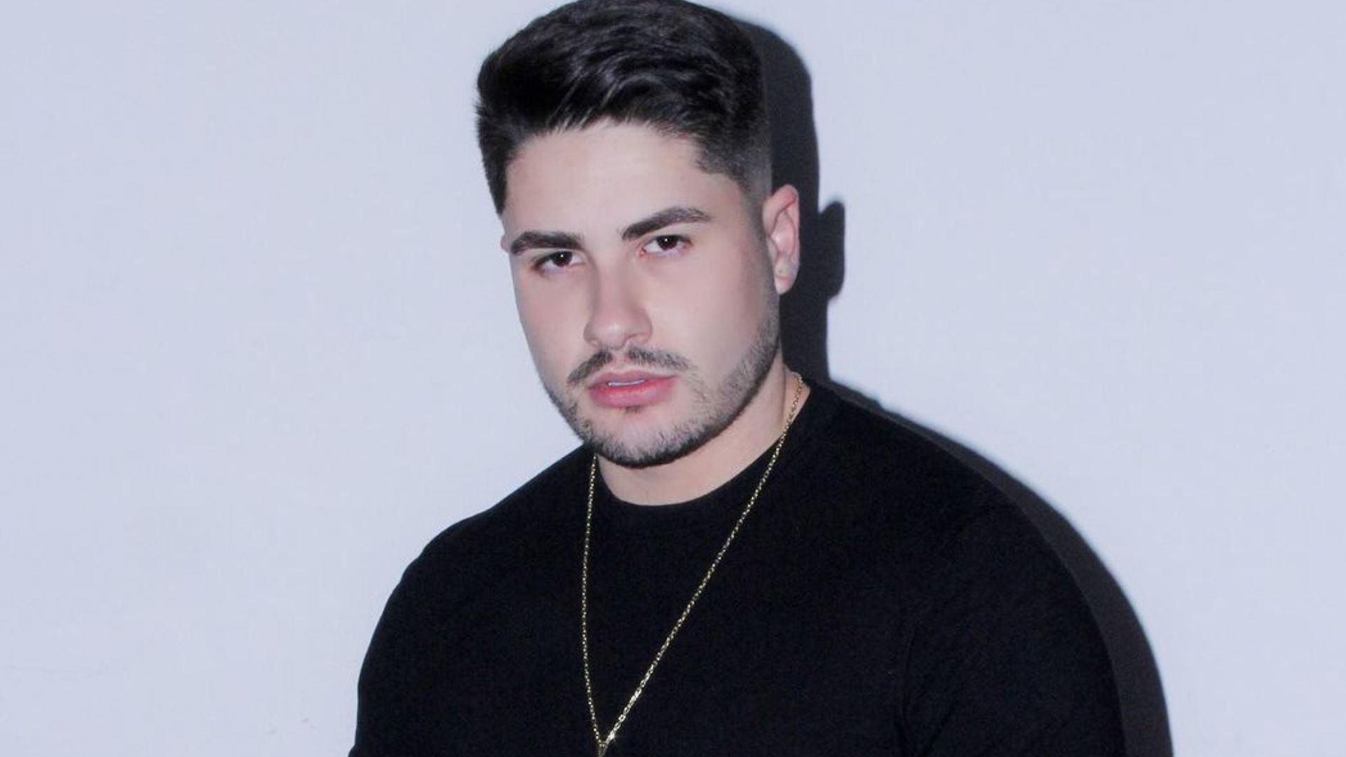 Lucas Souza fala sobre apoio após assumir sexualidade: ‘Fiquei surpreso’