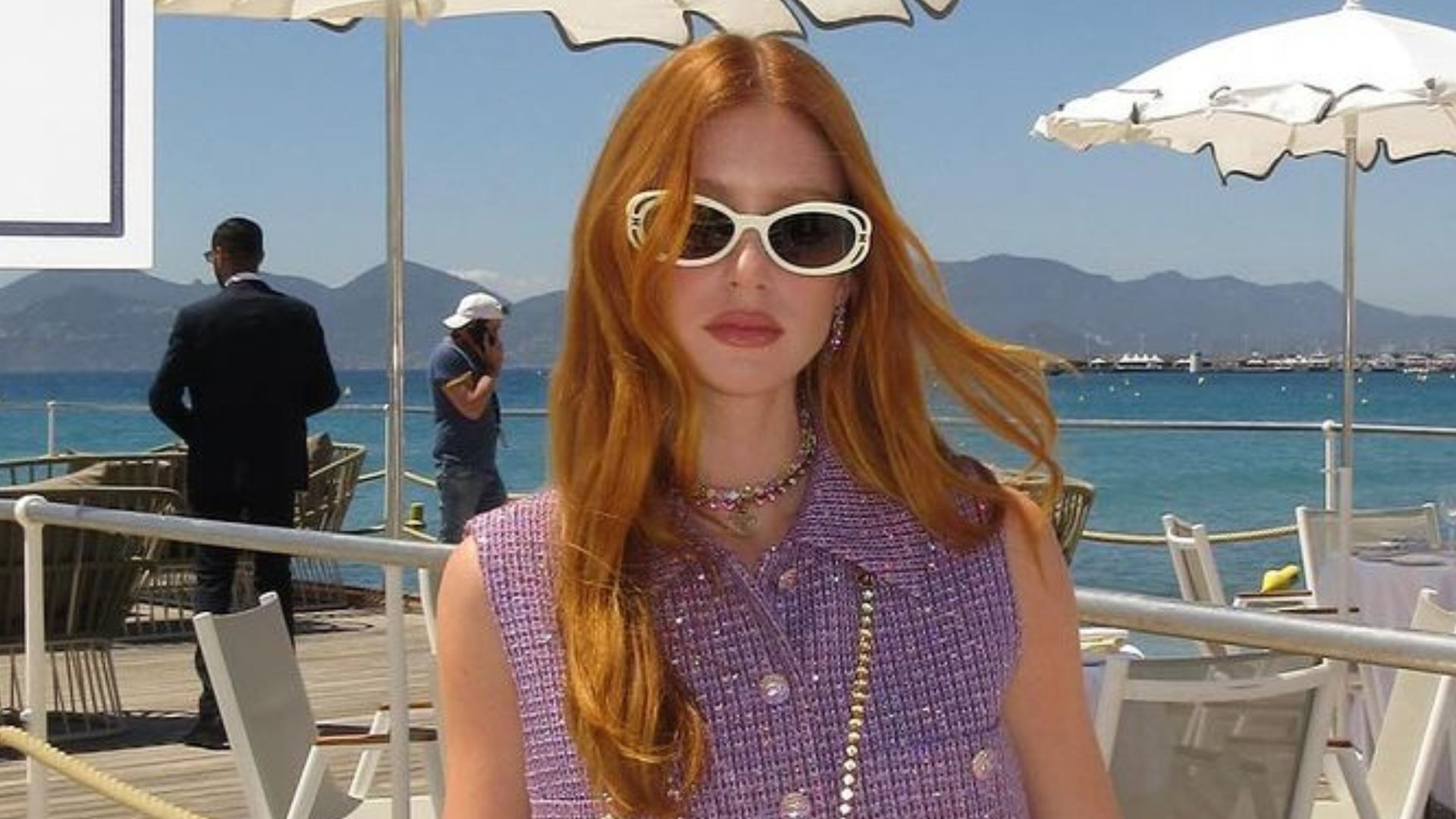 Marina Ruy Barbosa rouba a cena com look clássico no Festival de Cannes