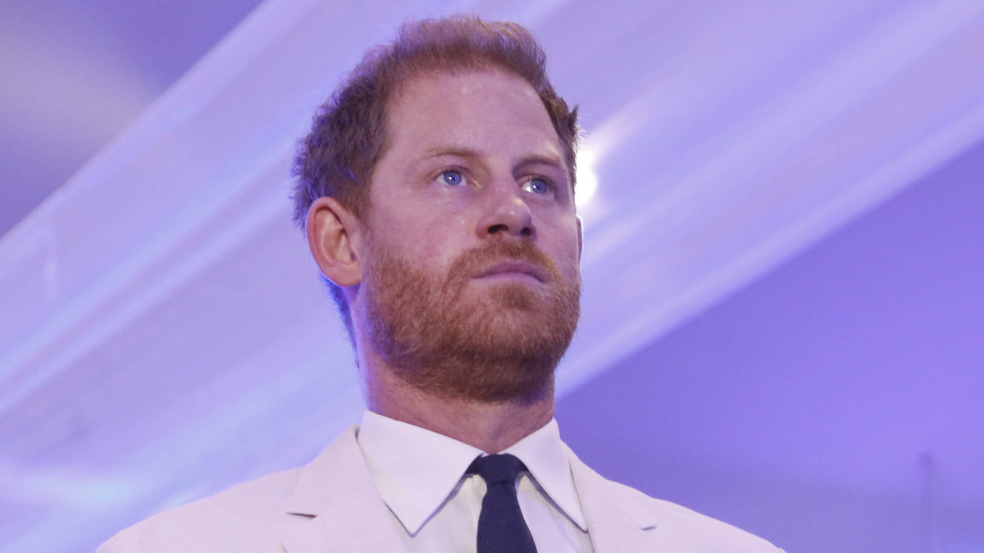 Príncipe Harry é acusado de cometer assédio contra presidente de ONG