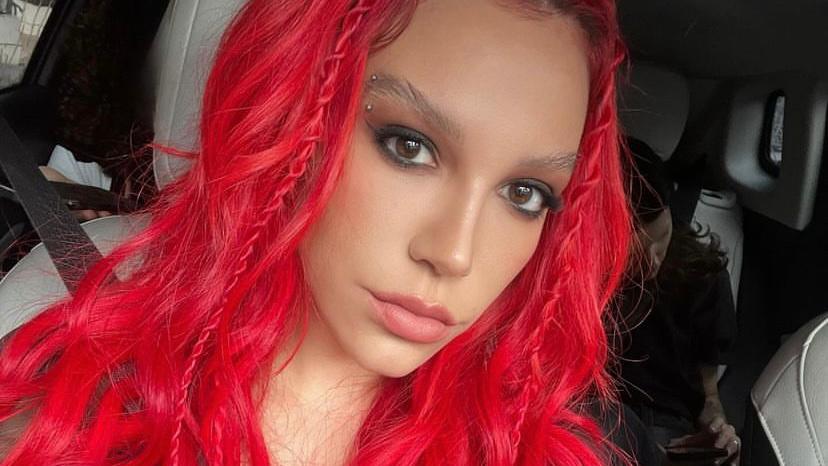 Priscilla revela motivo para sair do gospel para o pop: ‘Liberdade artística’