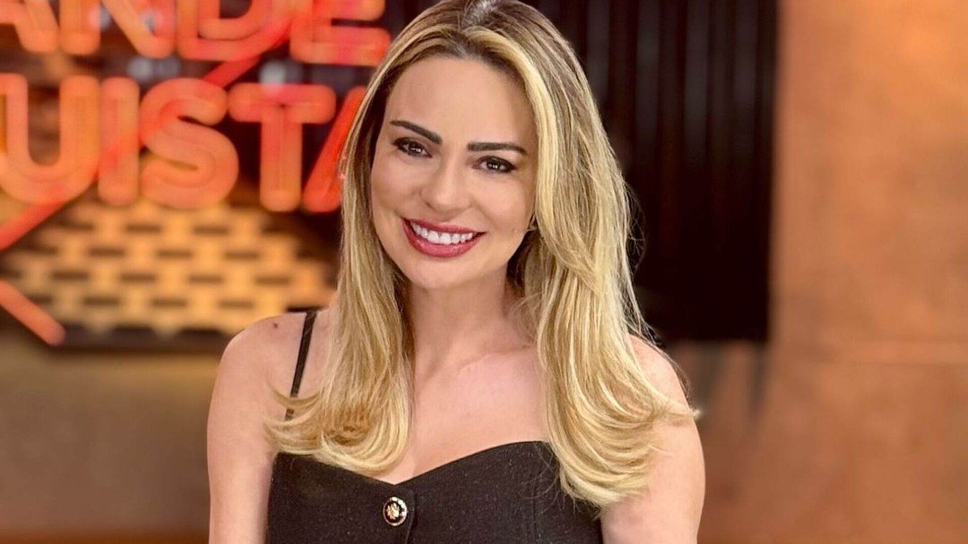 Rachel Sheherazade é cotada para programa dominical; saiba mais