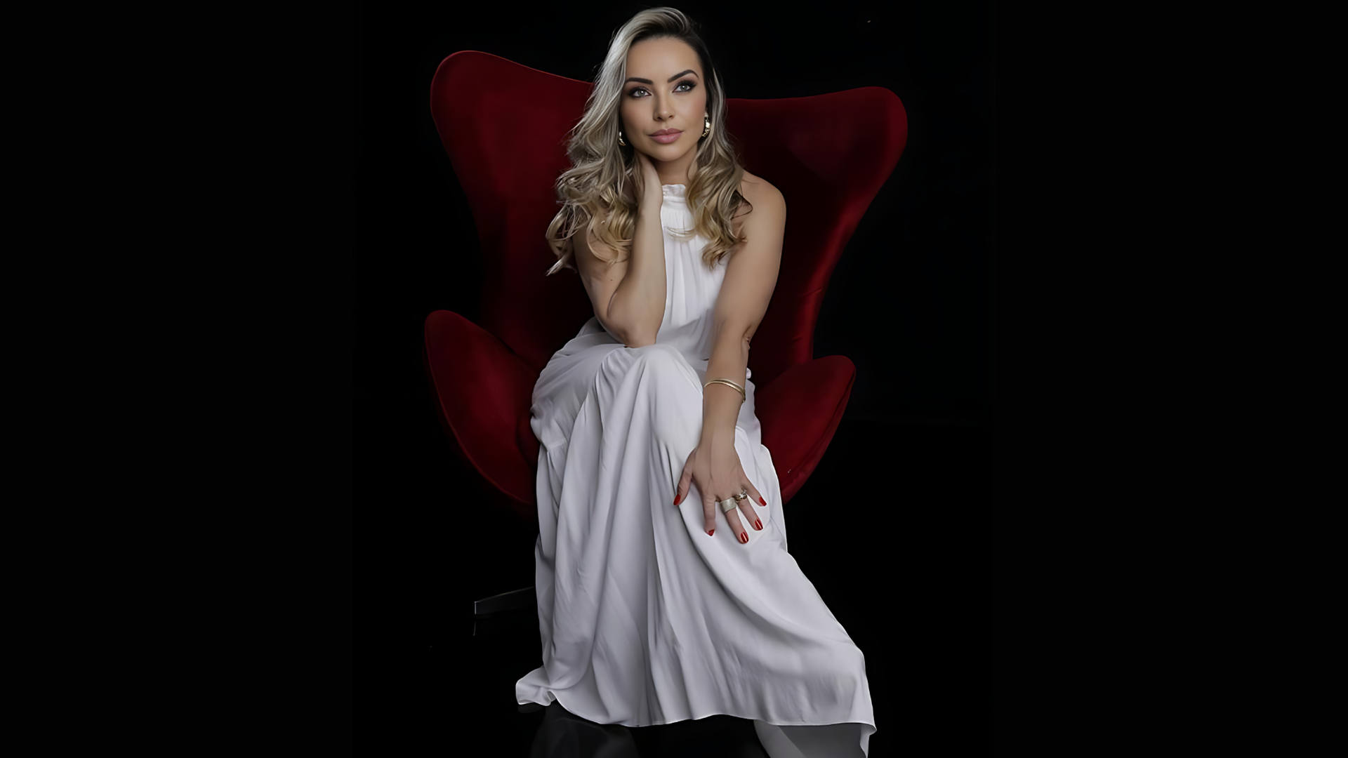 Dra Alessandra Cesário tem compromisso com valorização da beleza natural